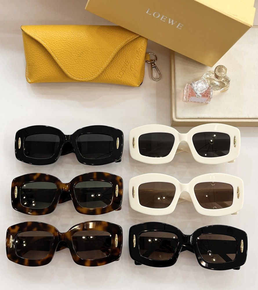 LOEWE Sunglasses