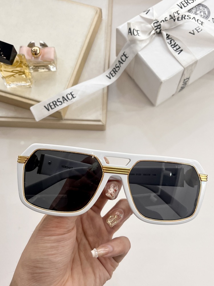 VERSACE Sunglasses