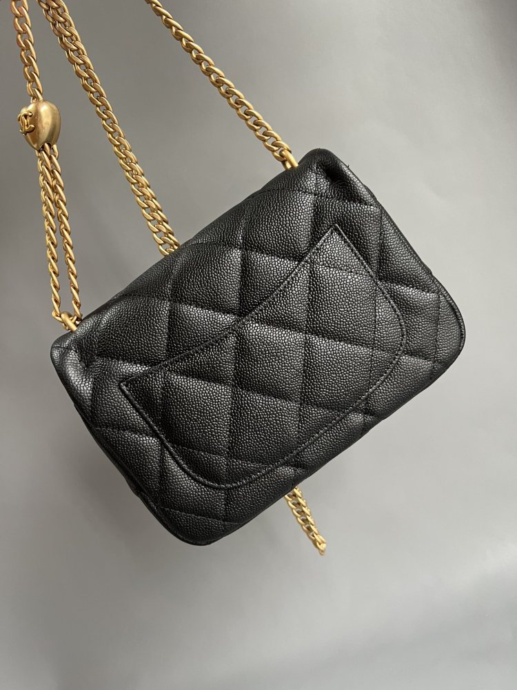 Chanel 23P Heart adjustment buckle CF 20cm Genuine level（99%）