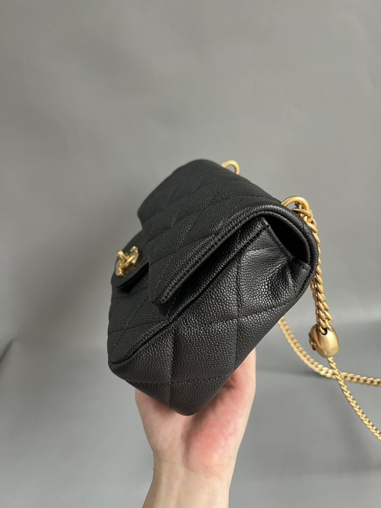 Chanel 23P Heart adjustment buckle CF 20cm Genuine level（99%）