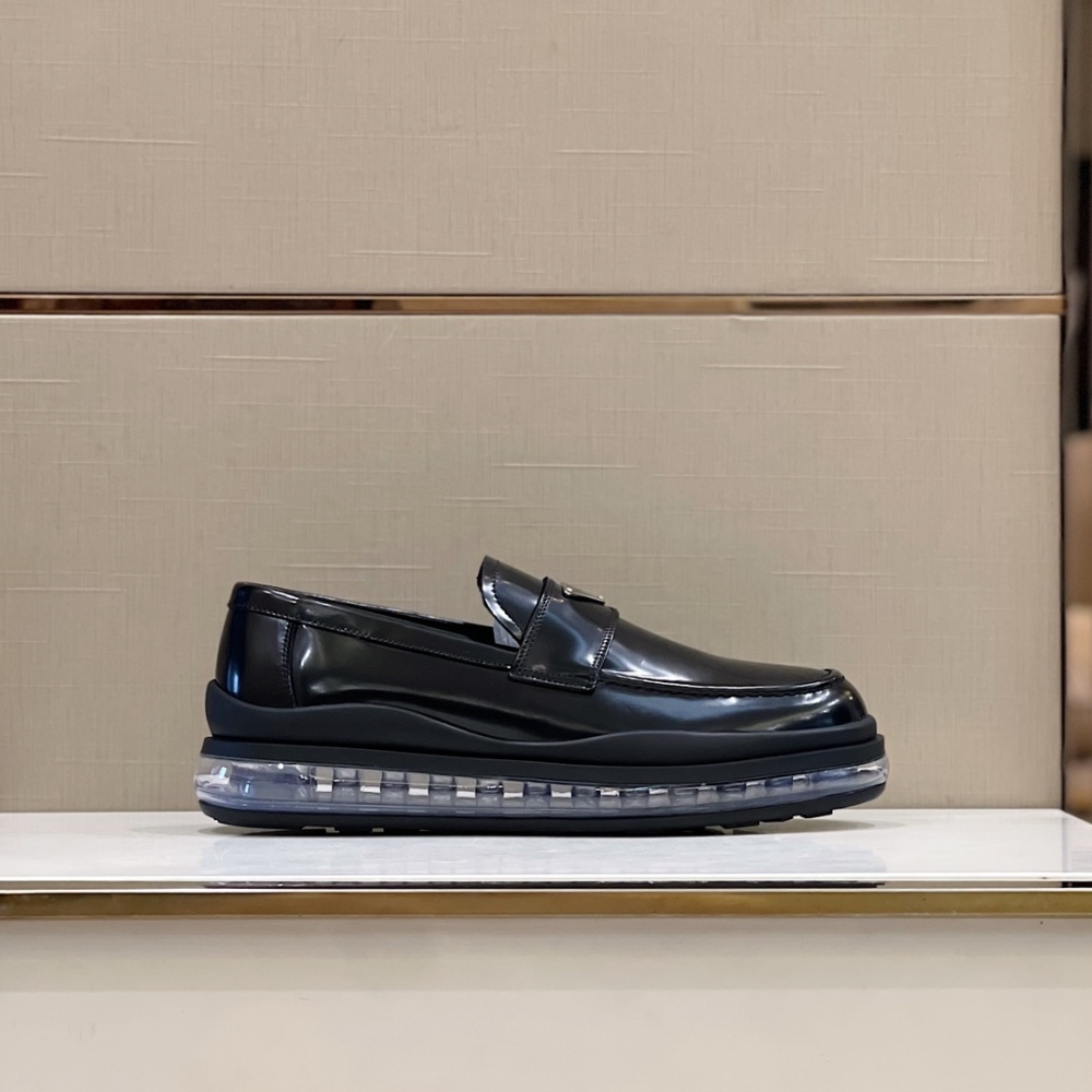 Prada Shiny Derby Shoes - Air Cushion Outsole Men's sneakers