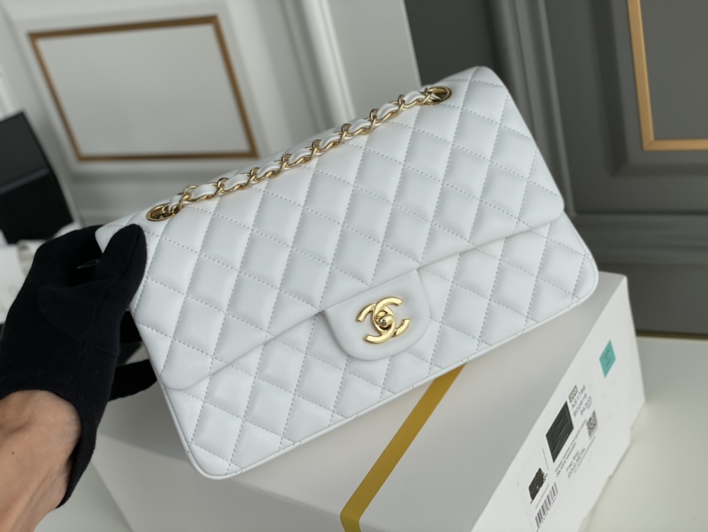 Chanel 𝘾𝙡𝙖𝙨𝙨𝙞𝙘 𝙁𝙡𝙖𝙥 CF bag 23C 1112 MM 25cm Mirror Boutique