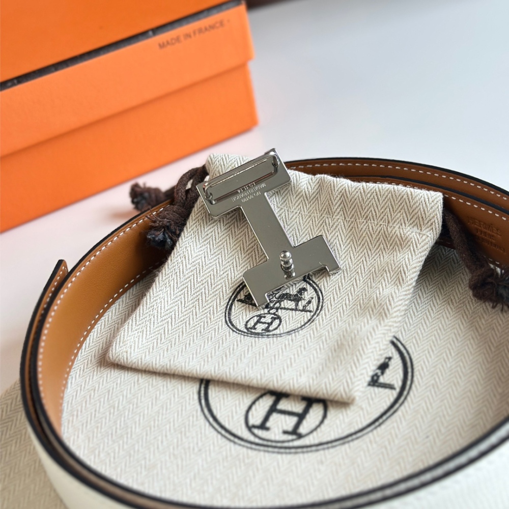 HERMES reversible belt 2.4cm