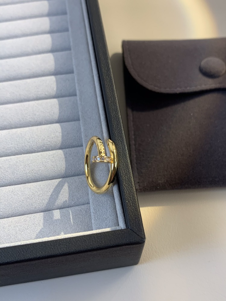 Cartier  rings  with diamonds