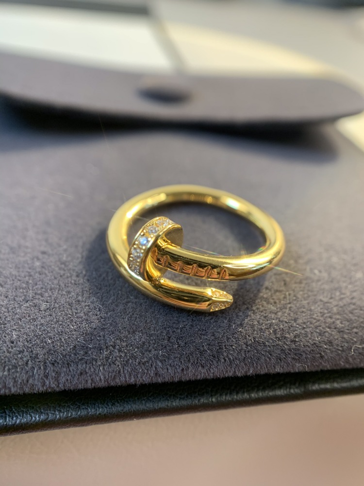 Cartier  rings  with diamonds