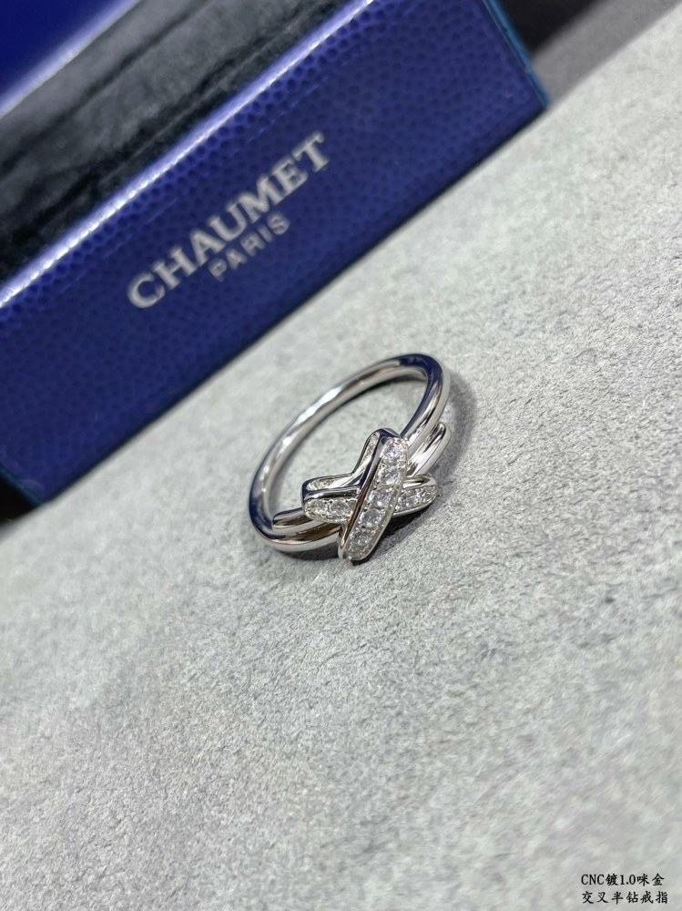 CHAUMET rings