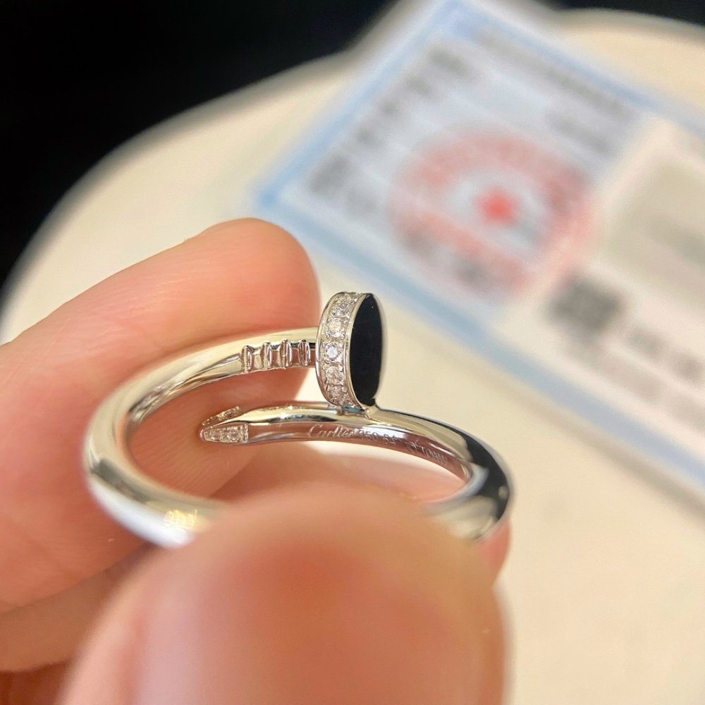 Cartier  rings  without diamonds