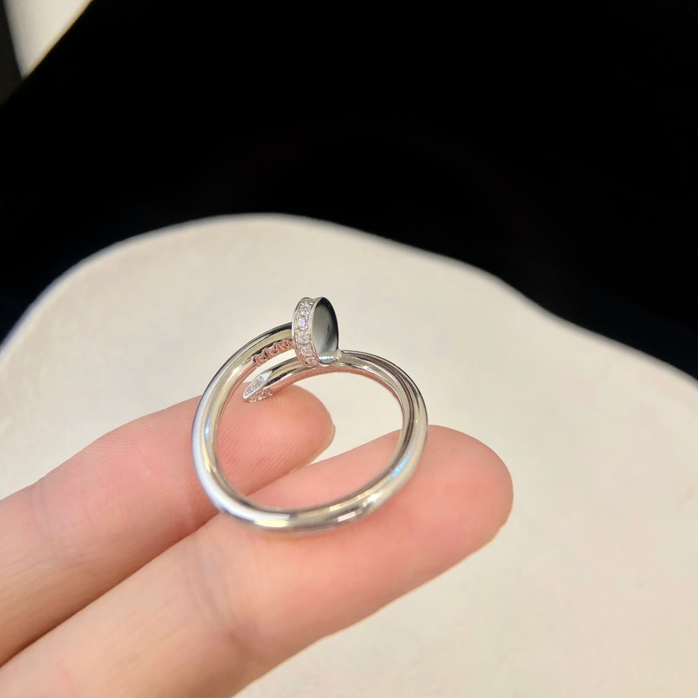 Cartier  rings  without diamonds
