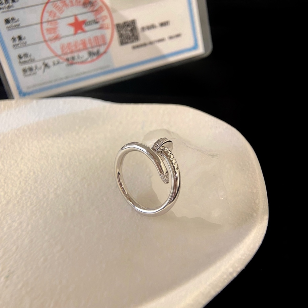Cartier  rings  without diamonds