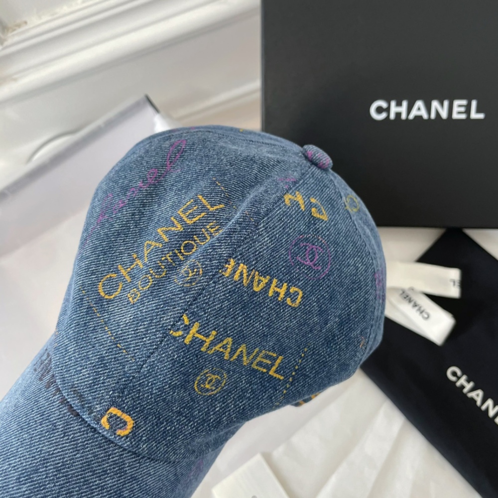 CHANEL  baseball cap