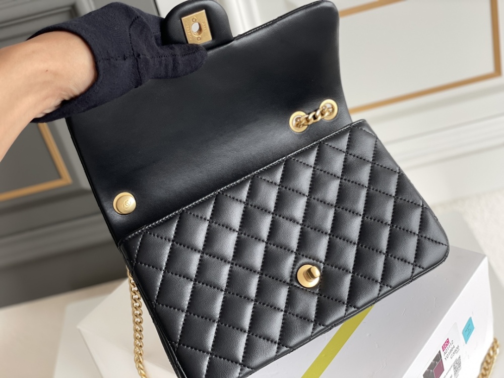 Chanel Camellia adjustment buckle CF bag 23S 23.5cm Mirror Boutique