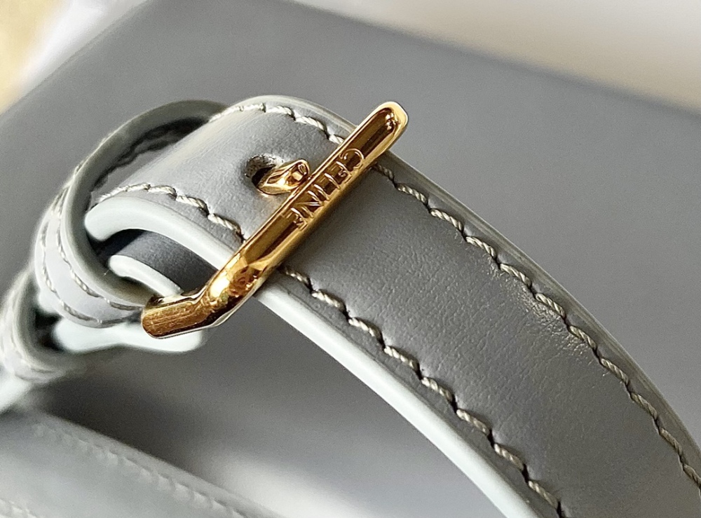 CELINE Arc de Triomphe  TRIOMPHE 194143 Mirror Boutique