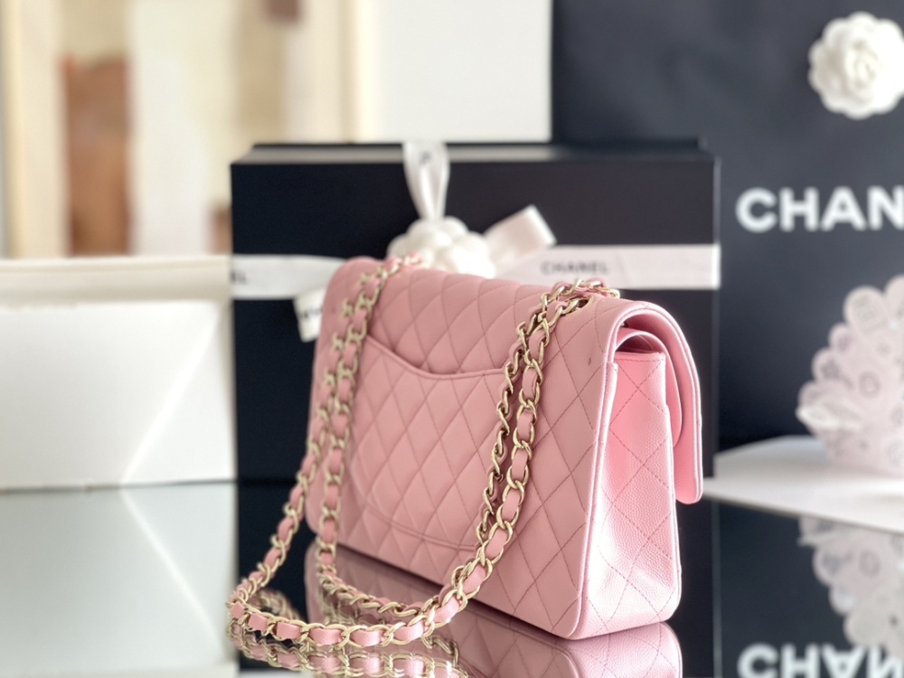 Chanel 𝘾𝙡𝙖𝙨𝙨𝙞𝙘 𝙁𝙡𝙖𝙥 bag MM 25cm Mirror Boutique