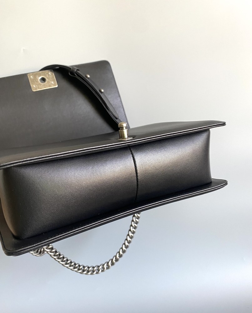 Chanel Leboy GM 28cm Mirror Boutique