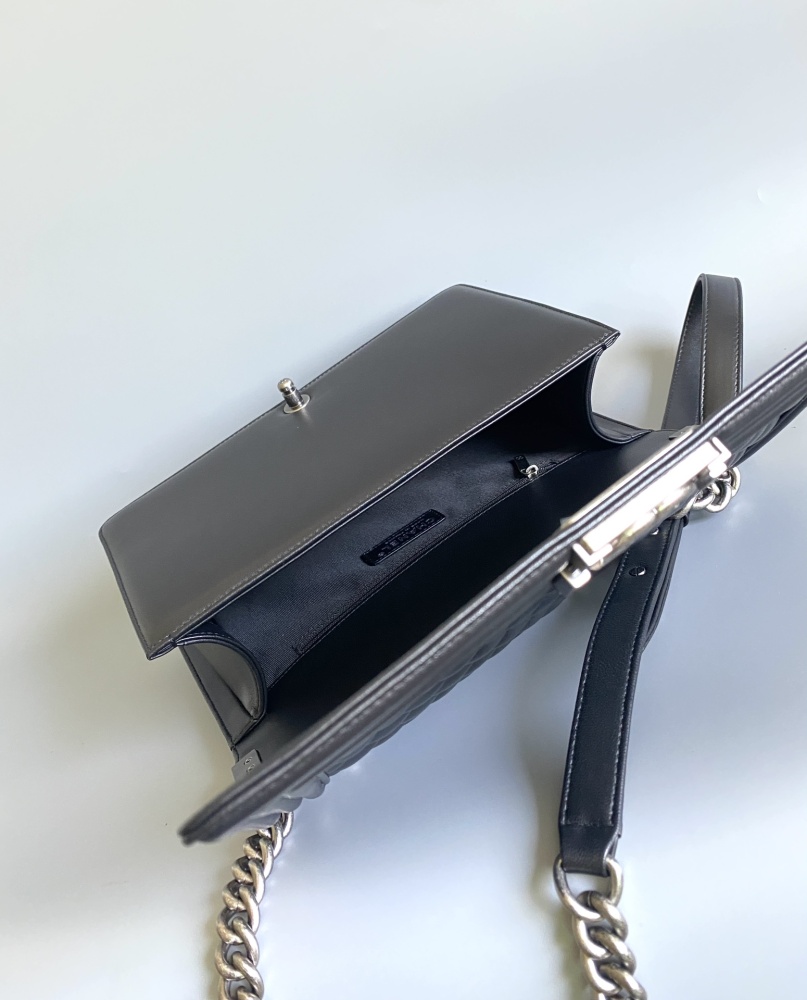 Chanel Leboy GM 28cm Mirror Boutique