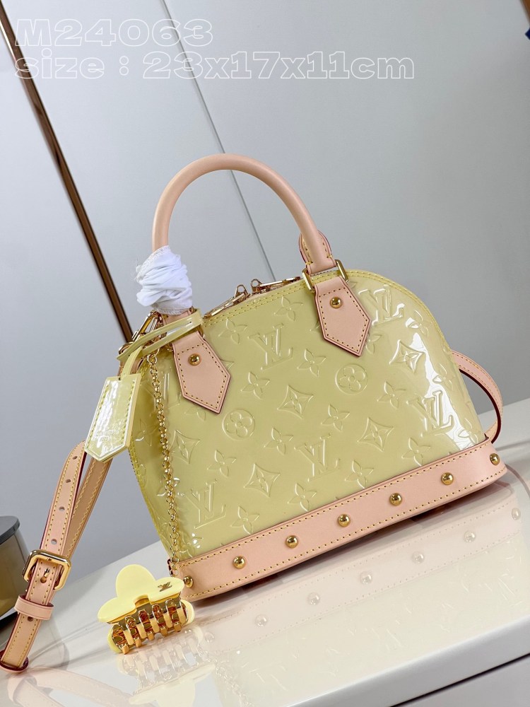 Louis Vuitton ALMA BB  M24063 M24062 mirror boutique