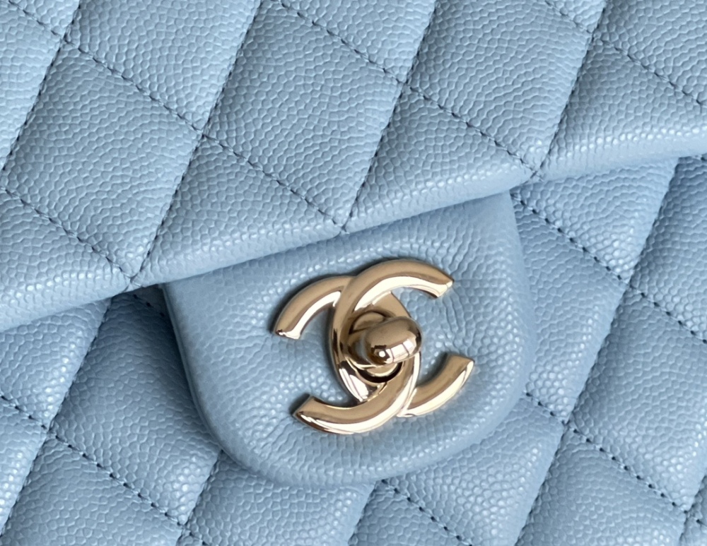 Chanel CF 𝘾𝙡𝙖𝙨𝙨𝙞𝙘 𝙁𝙡𝙖𝙥 bag 23cm Mirror Boutique
