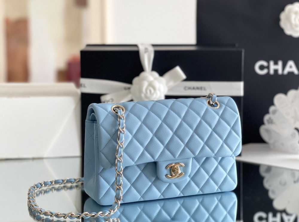 Chanel CF 𝘾𝙡𝙖𝙨𝙨𝙞𝙘 𝙁𝙡𝙖𝙥 bag 23cm Mirror Boutique