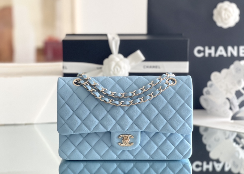Chanel CF 𝘾𝙡𝙖𝙨𝙨𝙞𝙘 𝙁𝙡𝙖𝙥 bag 25cm Mirror Boutique