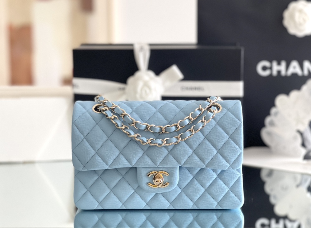 Chanel CF 𝘾𝙡𝙖𝙨𝙨𝙞𝙘 𝙁𝙡𝙖𝙥 bag 23cm Mirror Boutique