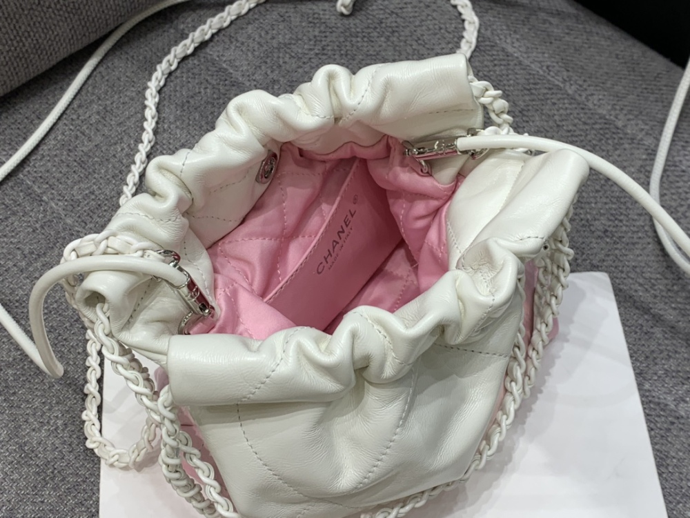 Chanel 23sS mini 22bag Mirror Boutique