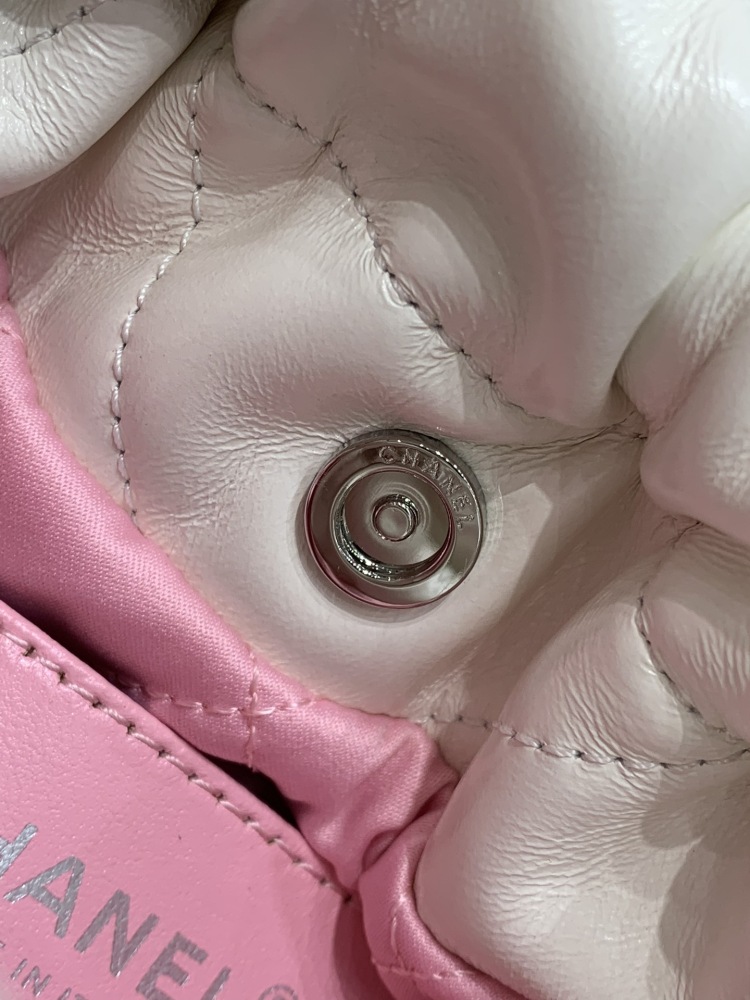 Chanel 23sS mini 22bag Mirror Boutique