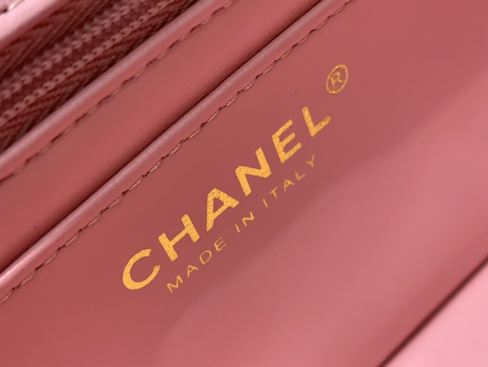 Chanel coco handle 20cm pink Mirror Boutique