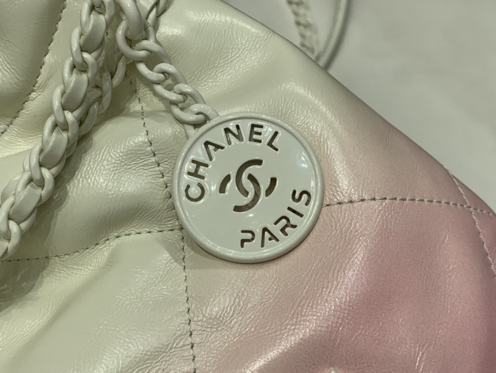 Chanel 23sS mini 22bag Mirror Boutique