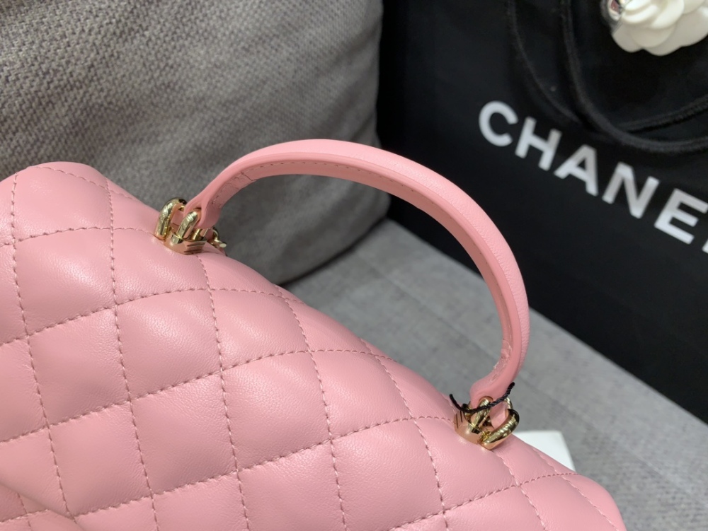Chanel coco handle 20cm pink Mirror Boutique