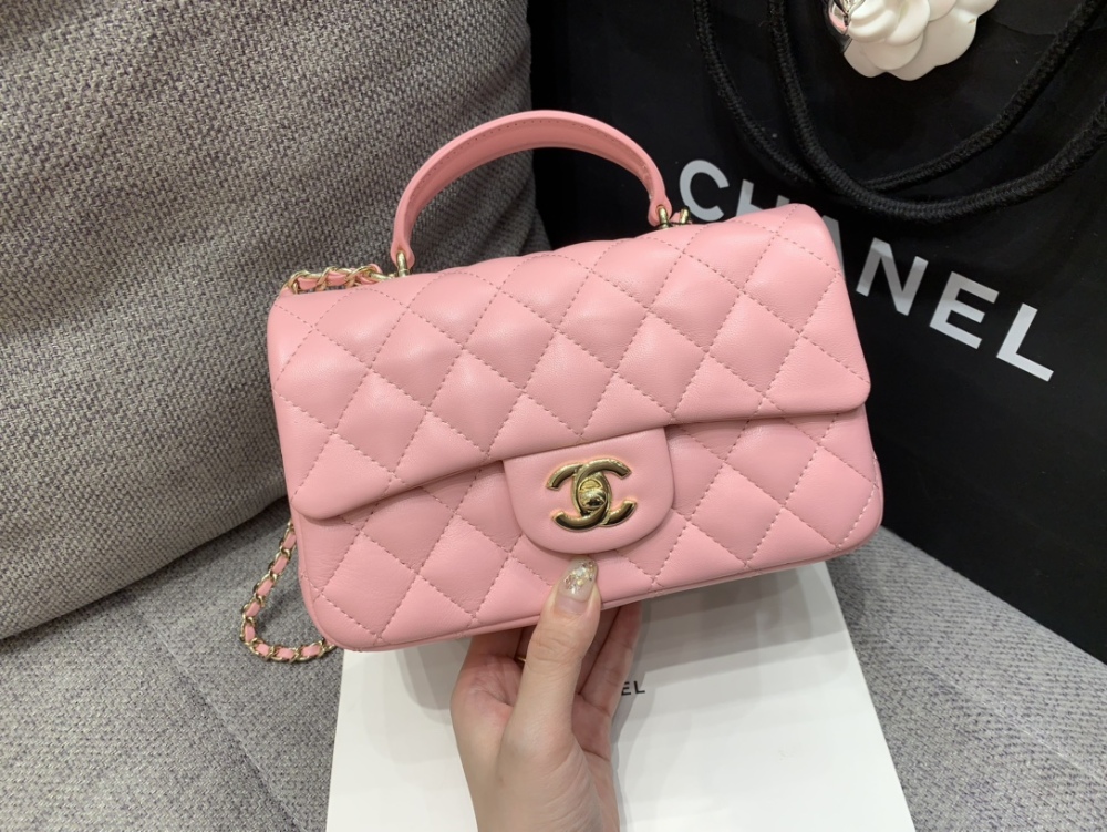 Chanel coco handle 20cm pink Mirror Boutique