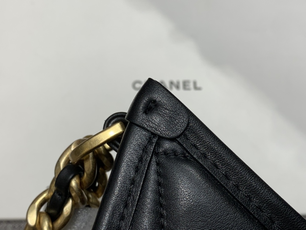 Chanel HOBO black bag Mirror Boutique
