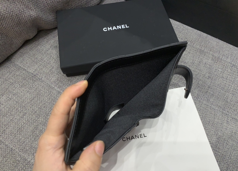 Chanel 24S wallet Mirror Boutique