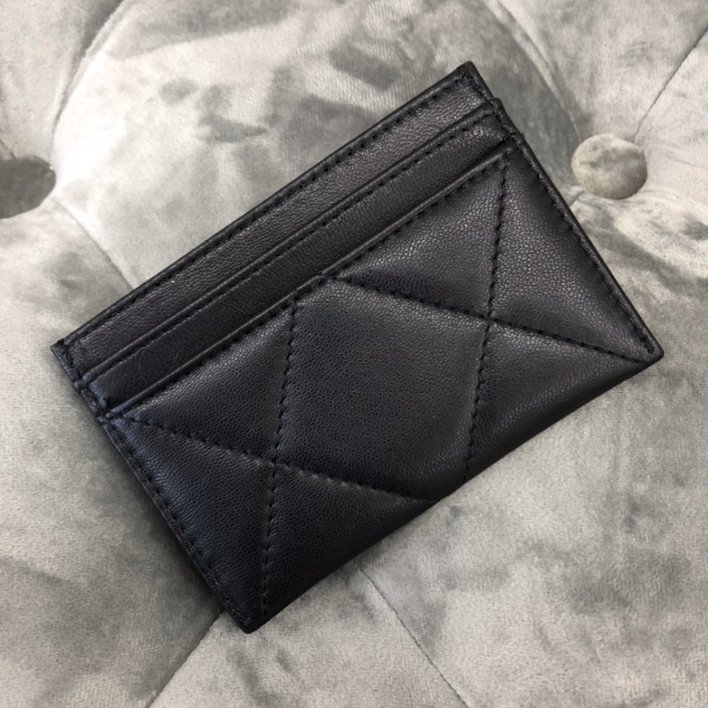 Chanel wallet Mirror Boutique
