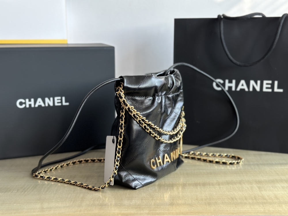 Chanel mini 22bag tote Mirror Boutique