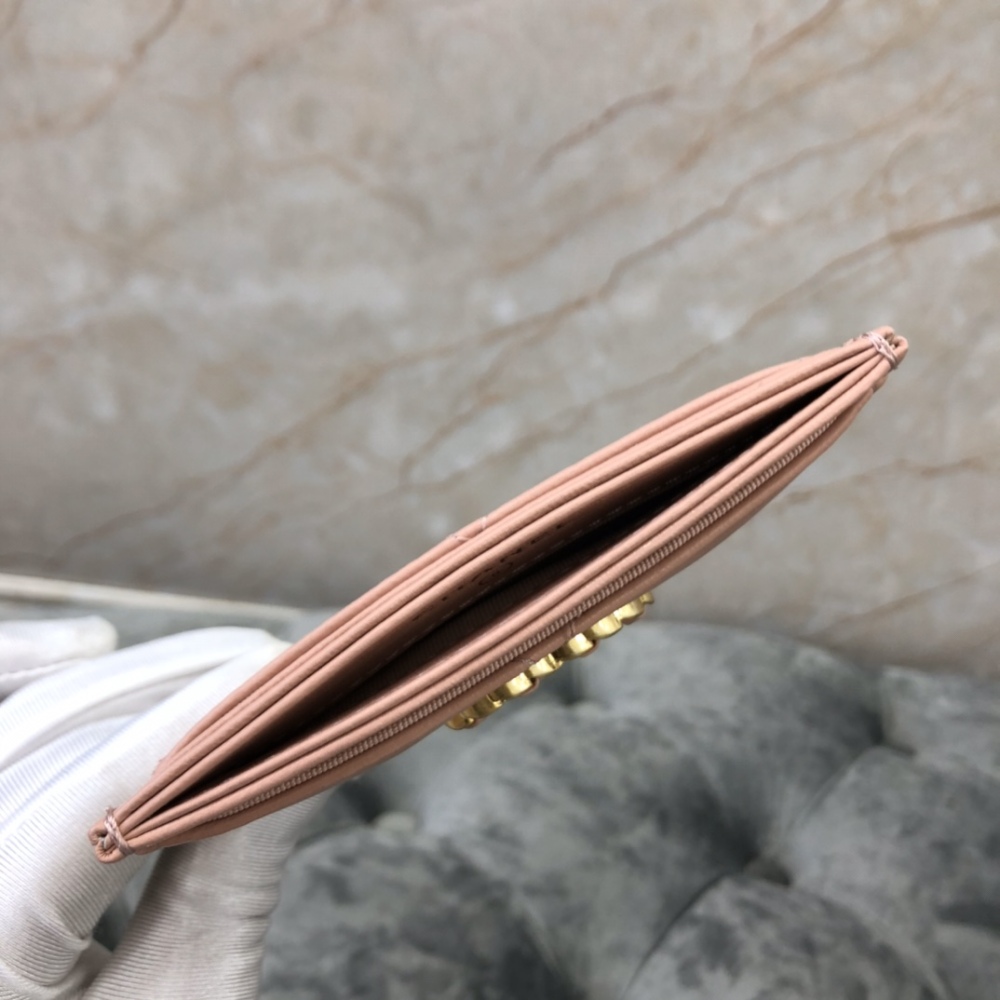 Chanel wallet Mirror Boutique