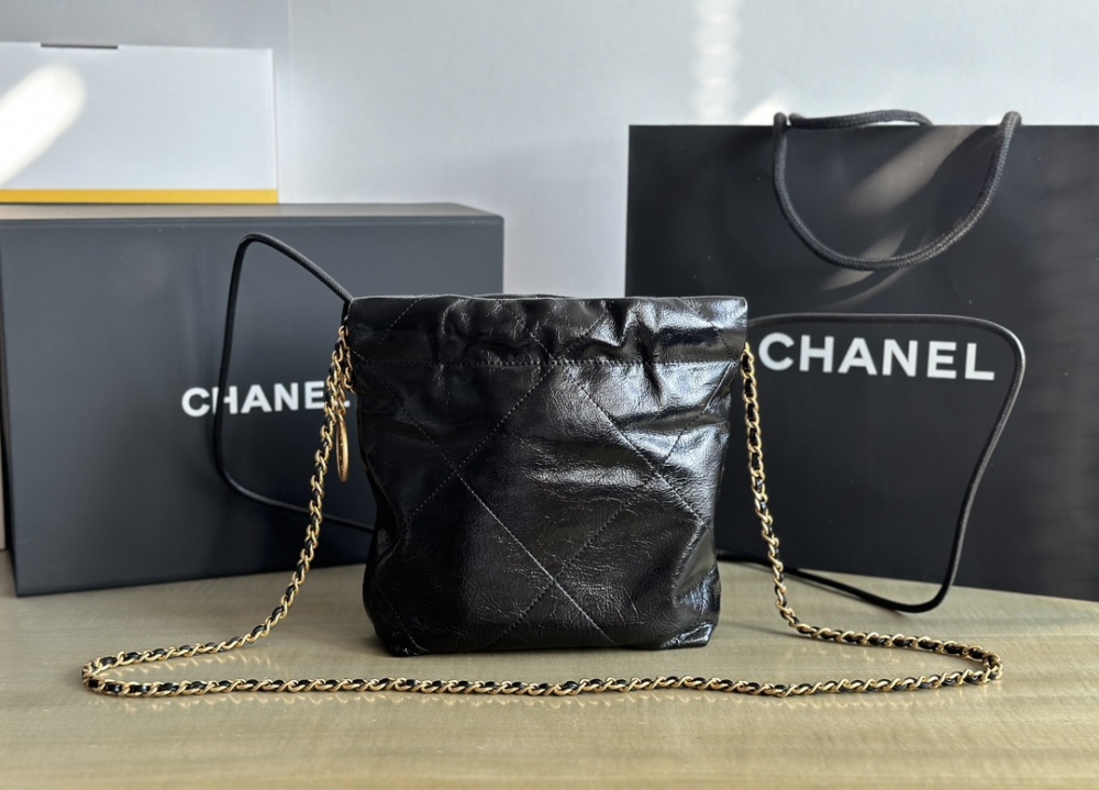 Chanel mini 22bag tote Mirror Boutique