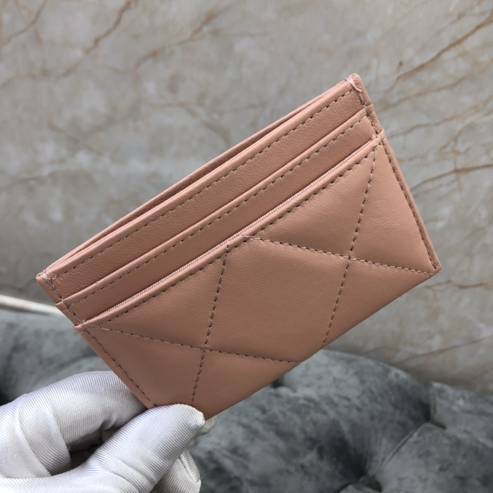 Chanel wallet Mirror Boutique