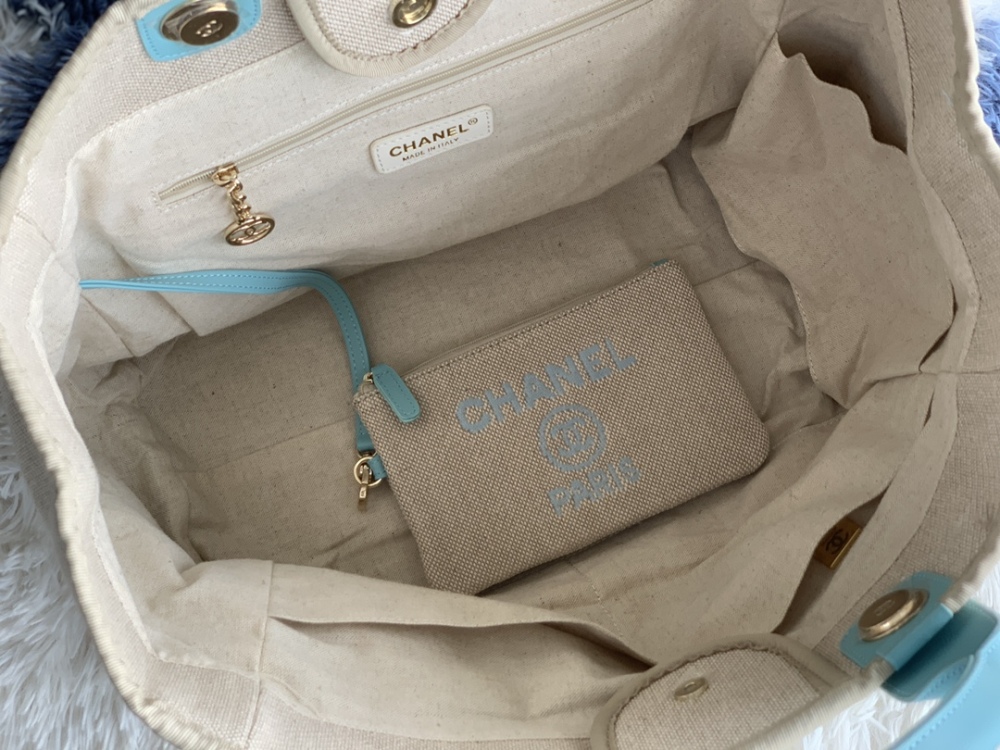 Chanel beach tote AS66941 Mirror Boutique
