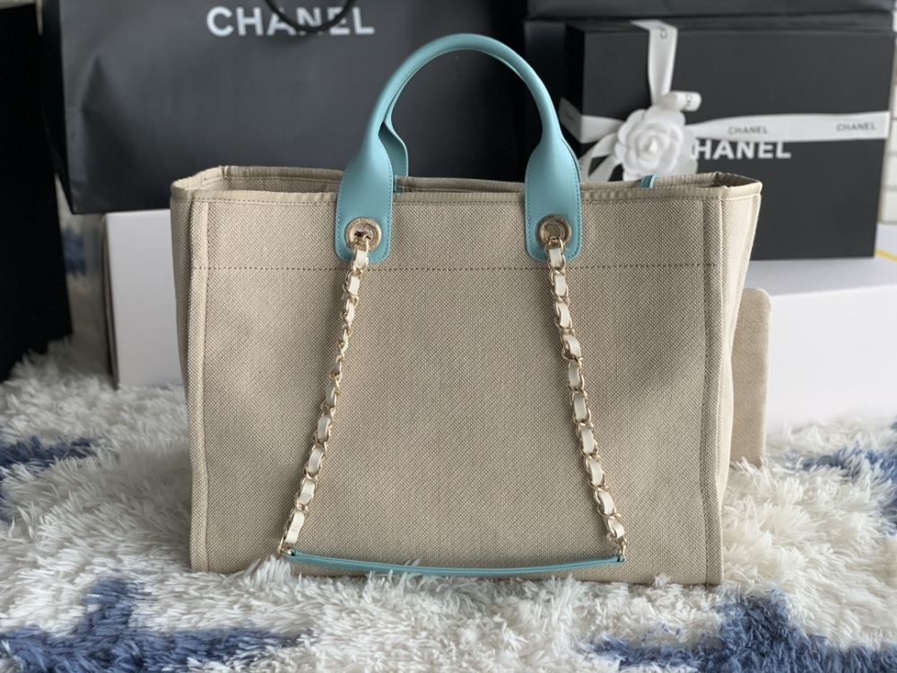 Chanel beach tote AS66941 Mirror Boutique