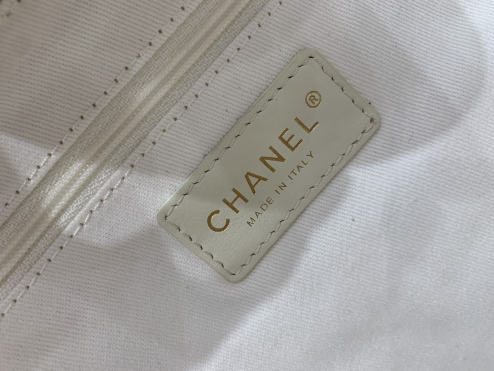 Chanel beach tote AS66941 Mirror Boutique