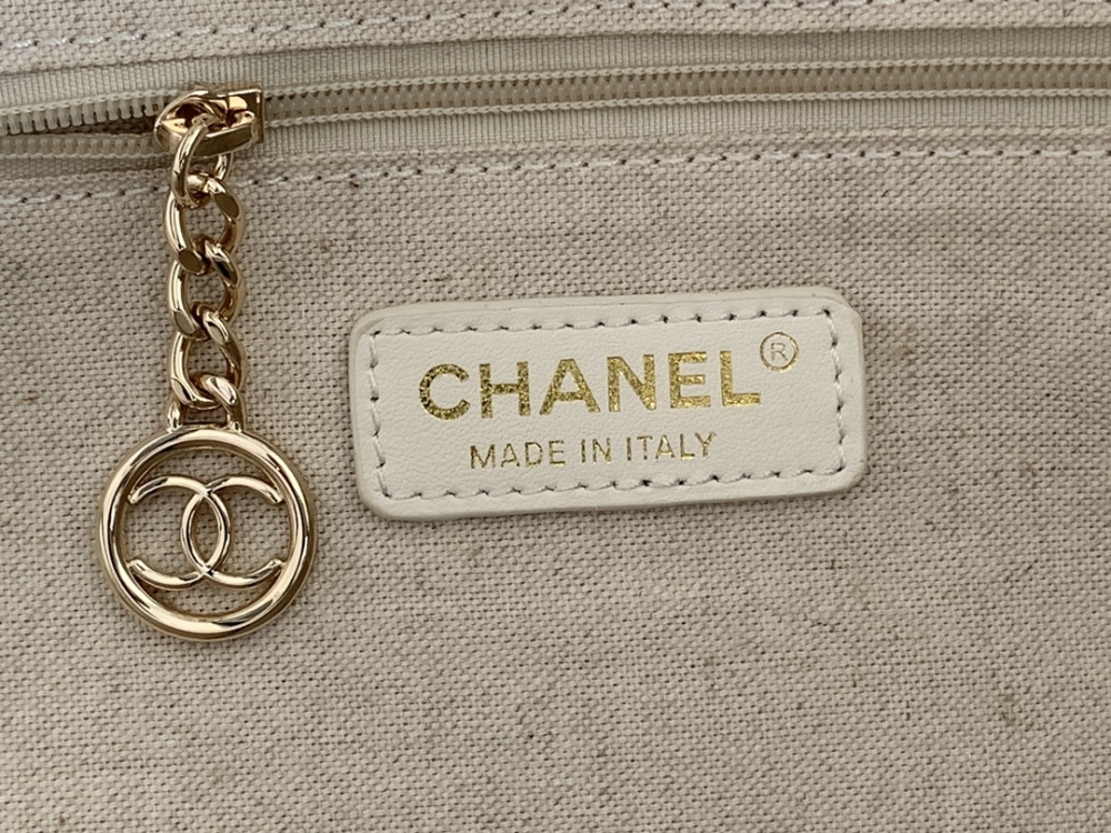 Chanel beach tote AS66941 Mirror Boutique