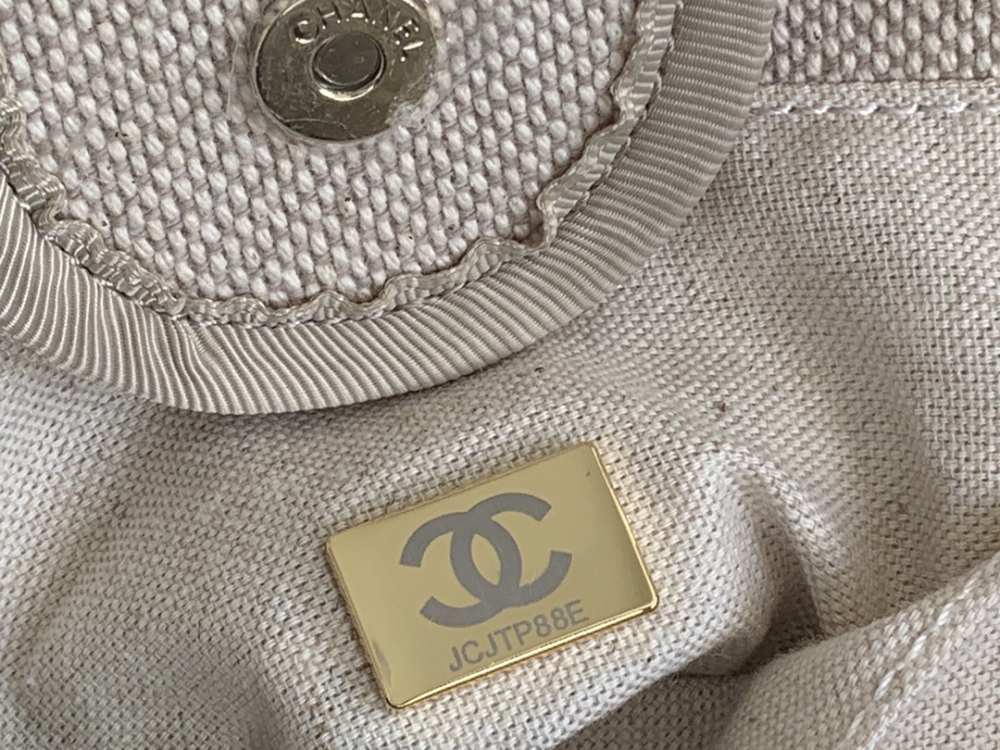 Chanel beach tote AS67001 Mirror Boutique