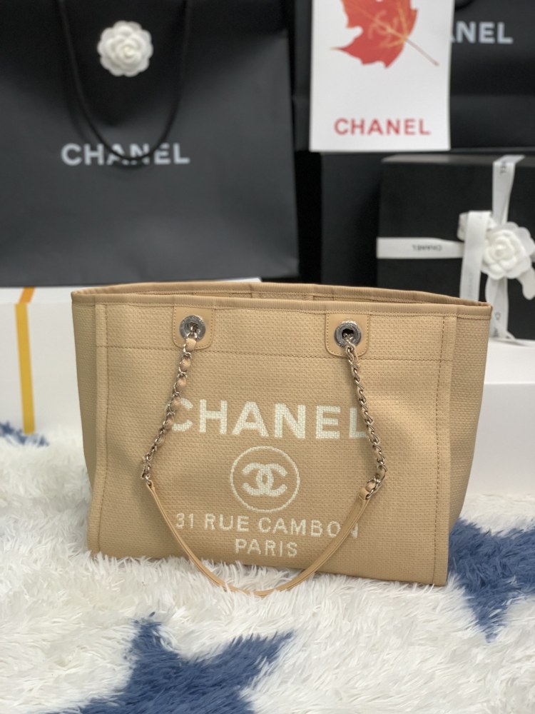 Chanel beach tote AS67001 Mirror Boutique