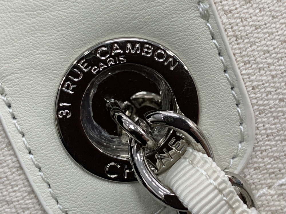 Chanel beach tote AS66941 Mirror Boutique