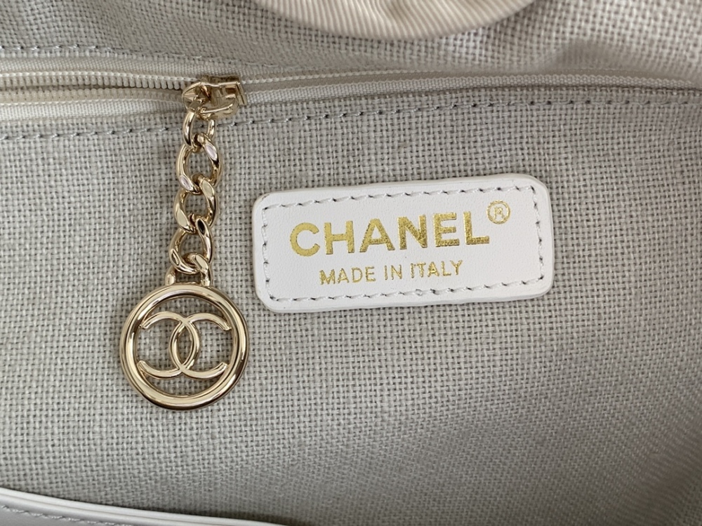 Chanel beach tote AS66941 Mirror Boutique
