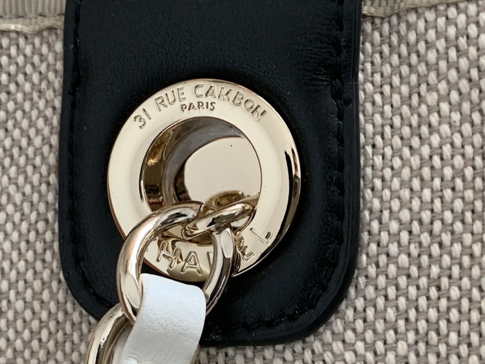 Chanel beach tote AS66941 Mirror Boutique