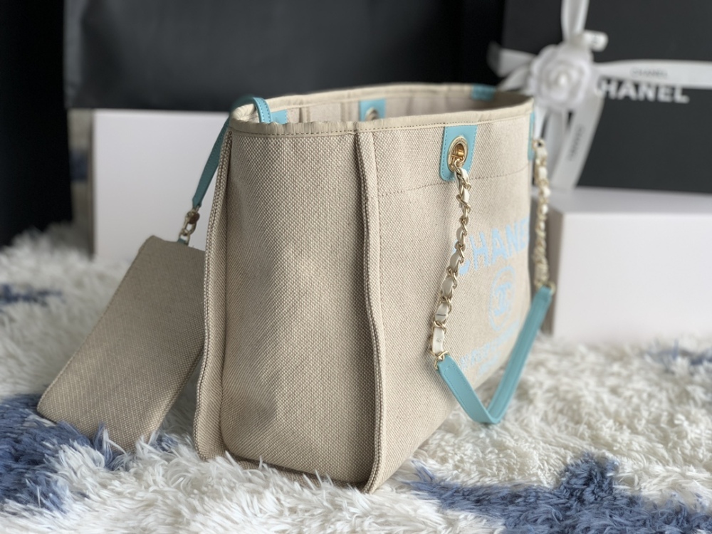 Chanel beach tote AS67001 Mirror Boutique