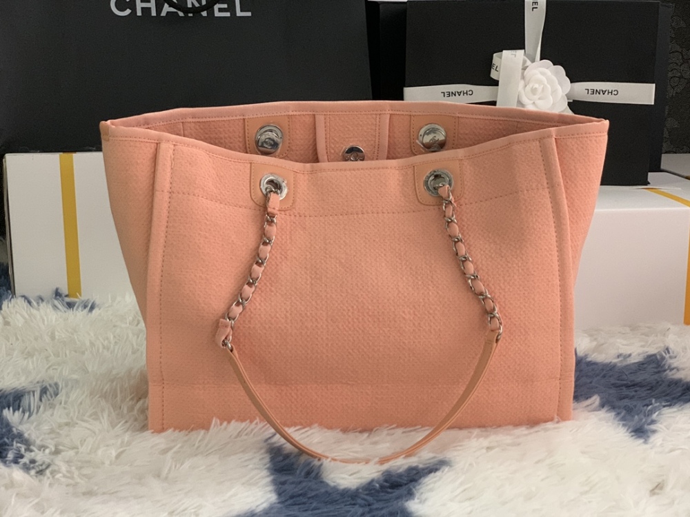 Chanel beach tote AS67001 Mirror Boutique