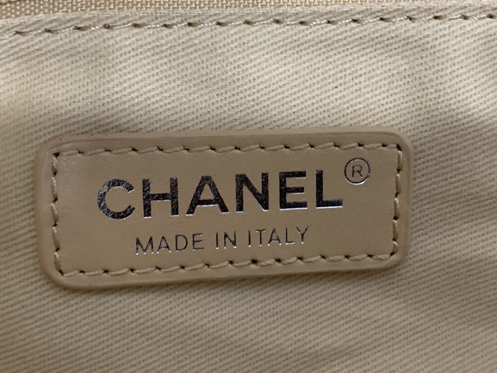 Chanel beach tote AS67001 Mirror Boutique