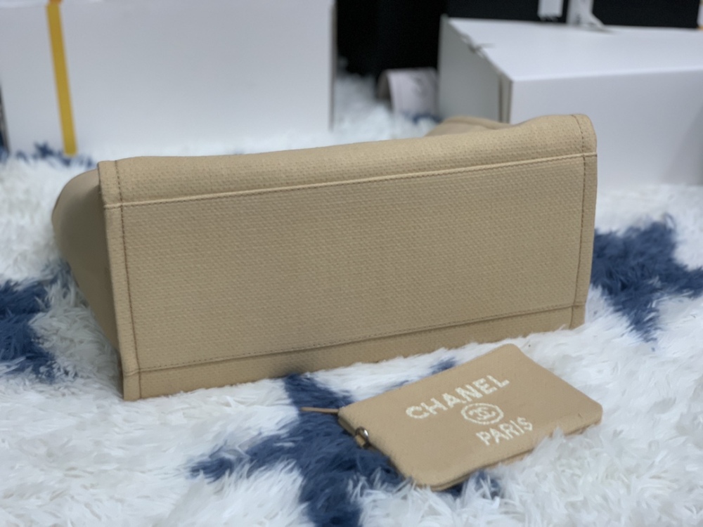 Chanel beach tote AS66941 Mirror Boutique